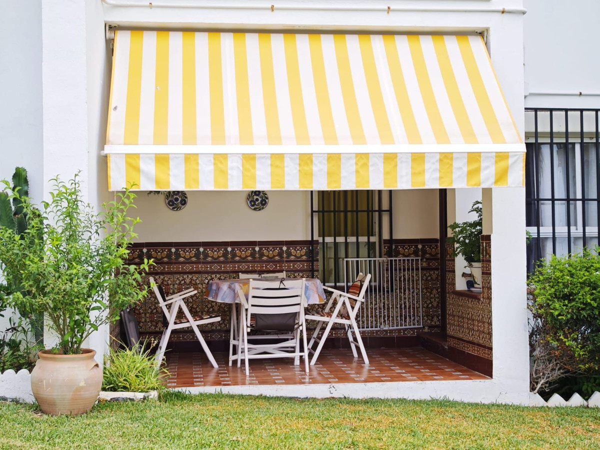 2 Bed Apartment for sale in Manilva Costa Del Sol, Málaga, Spain