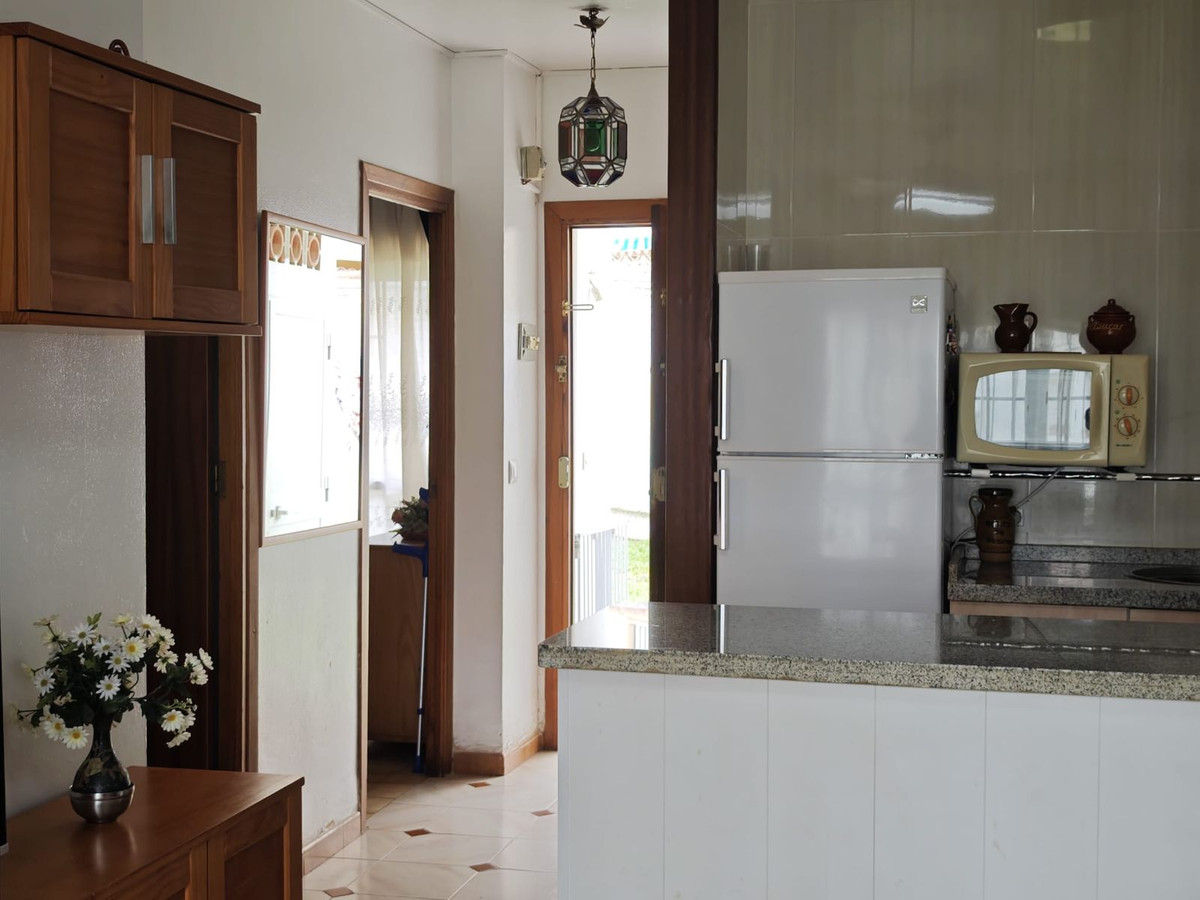 2 Bed Apartment for sale in Manilva Costa Del Sol, Málaga, Spain