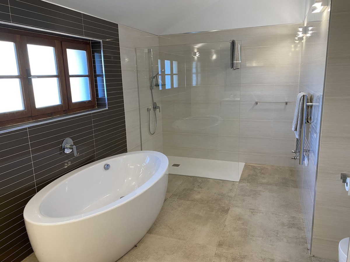 4 Bed Townhouse for sale in Mijas Costa Del Sol, Málaga, Spain