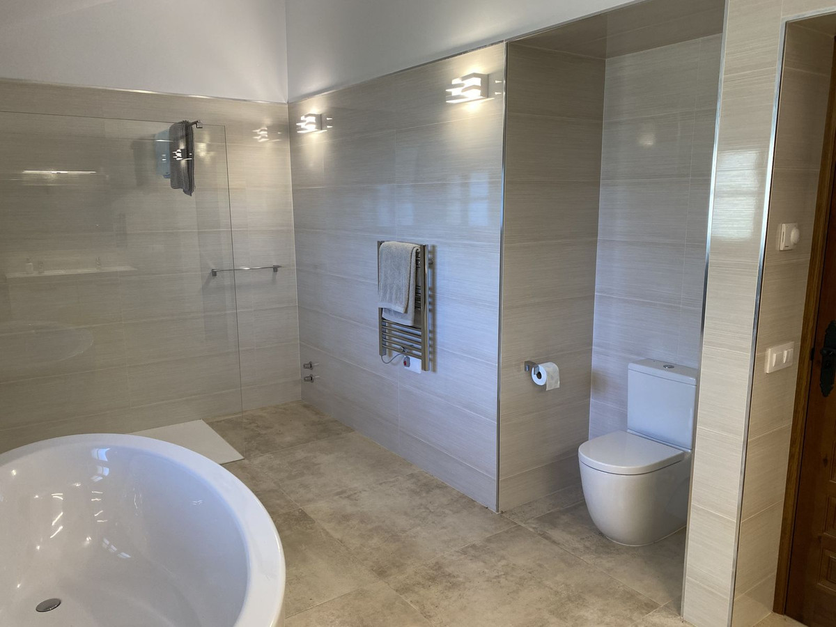 4 Bed Townhouse for sale in Mijas Costa Del Sol, Málaga, Spain