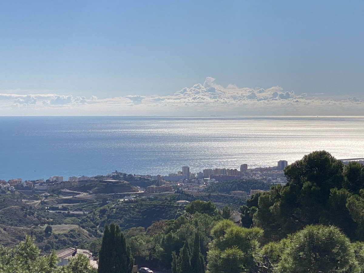 4 Bed Townhouse for sale in Mijas Costa Del Sol, Málaga, Spain