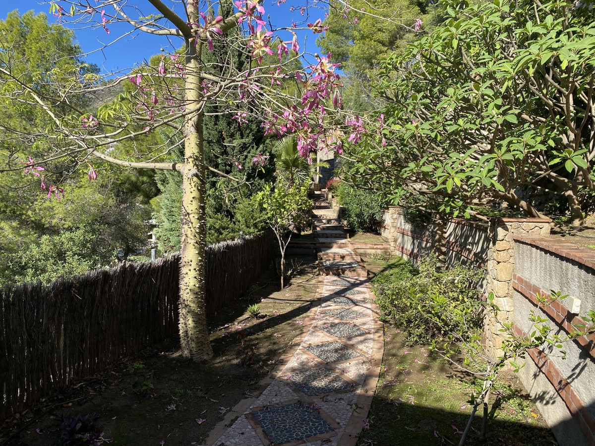 4 Bed Townhouse for sale in Mijas Costa Del Sol, Málaga, Spain