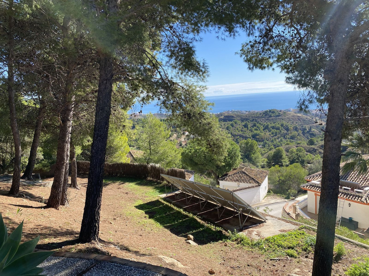 4 Bed Townhouse for sale in Mijas Costa Del Sol, Málaga, Spain