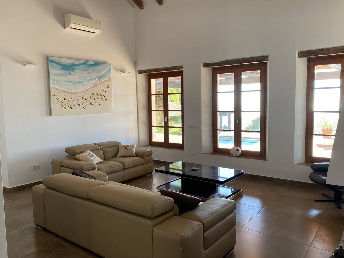 4 Bed Townhouse for sale in Mijas Costa Del Sol, Málaga, Spain