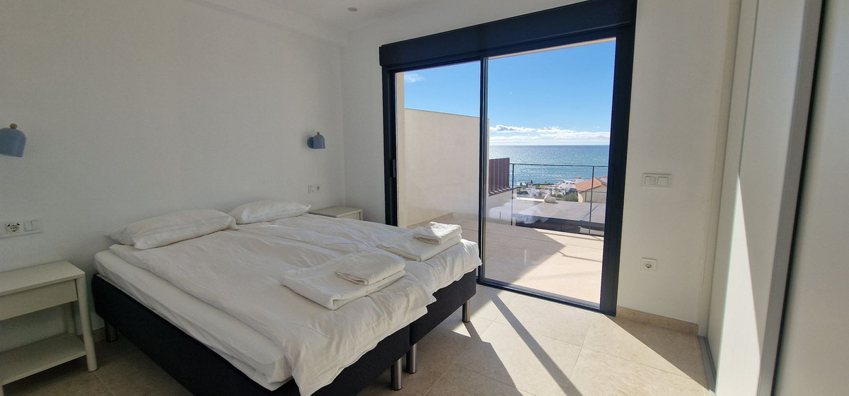 3 Bed Townhouse for sale in Torrox Costa Costa Del Sol East, Málaga, Spain