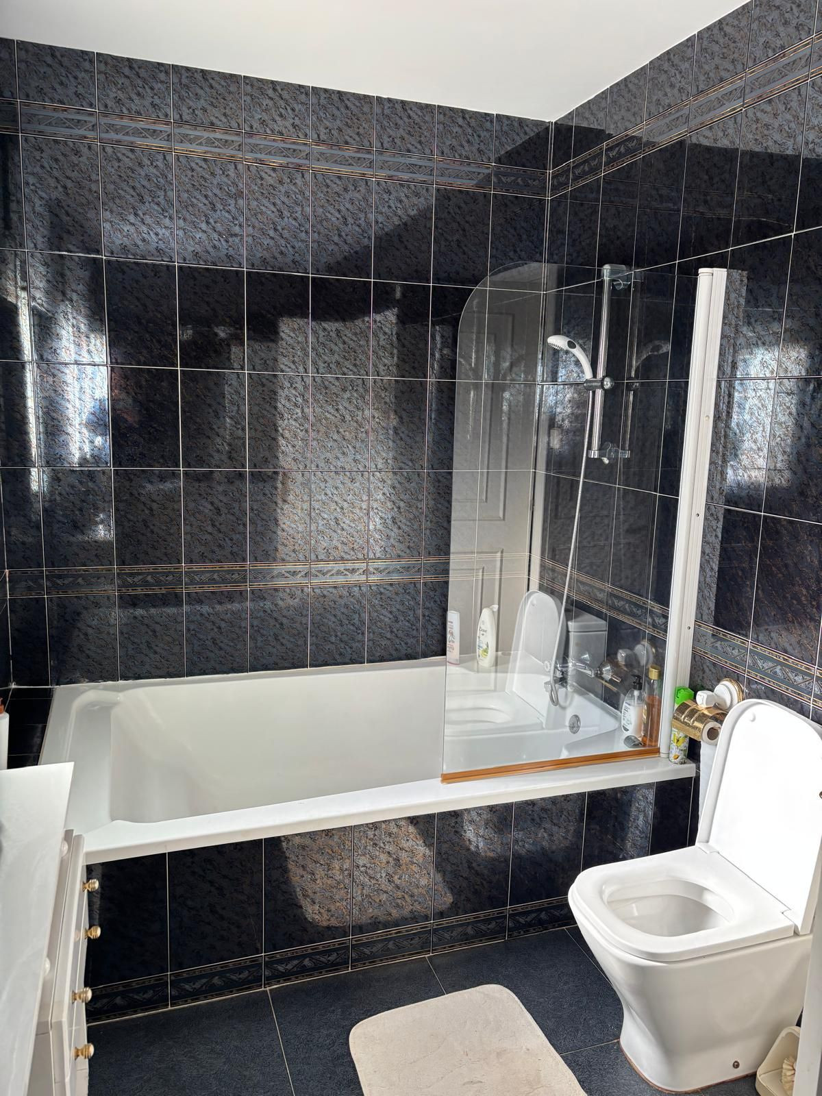 4 Bed Townhouse for sale in El Paraiso Costa Del Sol, Málaga, Spain