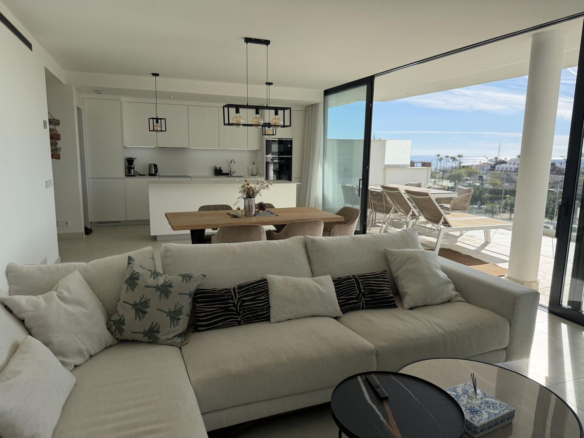 2 Bed Apartment for sale in Higueron Costa Del Sol, Málaga, Spain