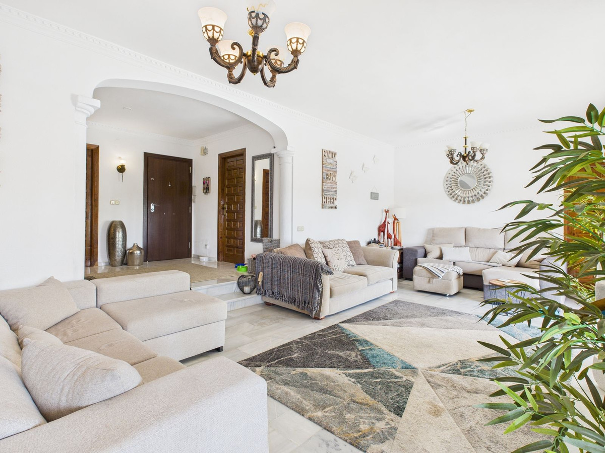 4 Bed Townhouse for sale in Estepona Costa Del Sol, Málaga, Spain