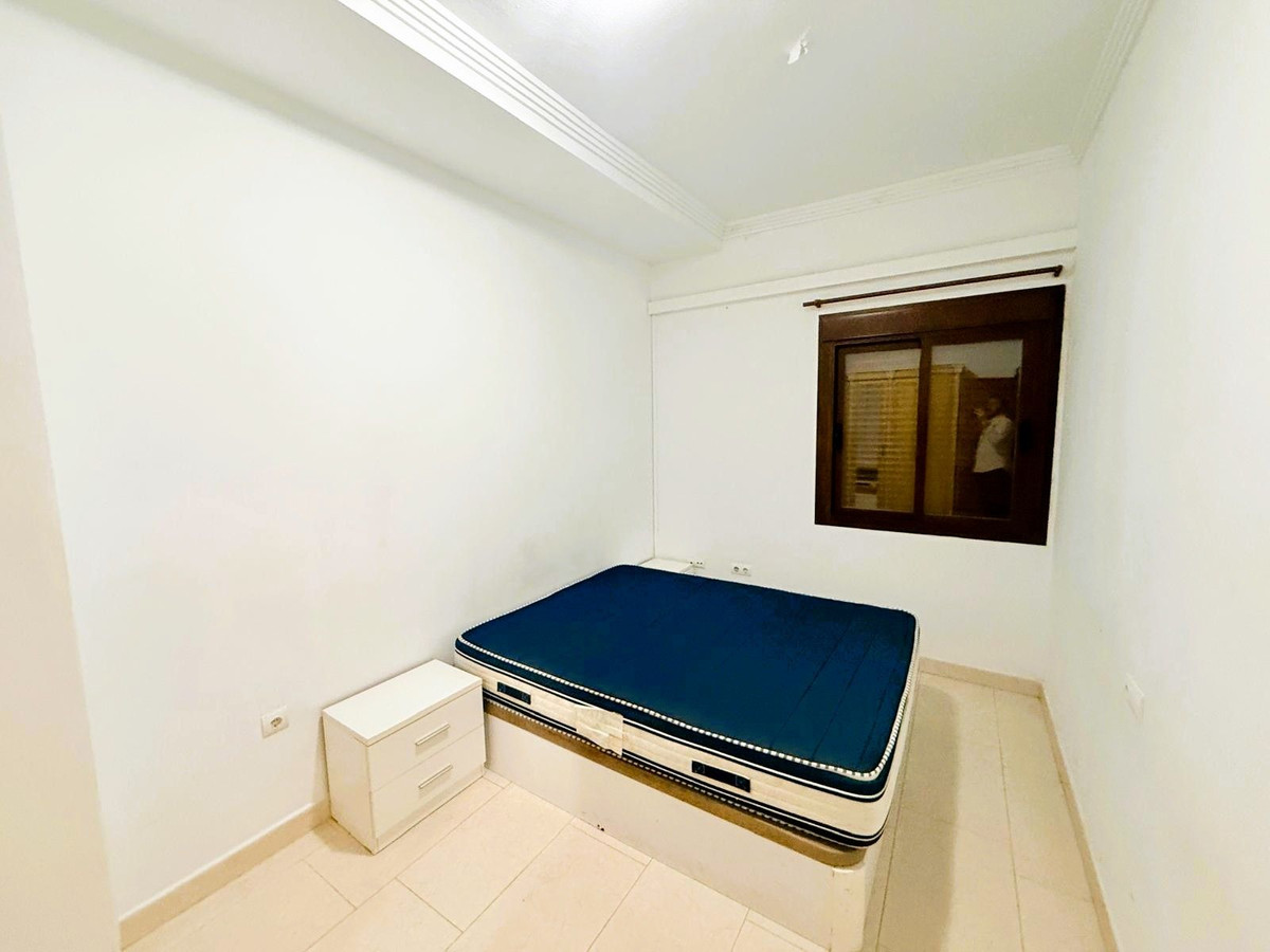 3 Bed Apartment for sale in Fuengirola Costa Del Sol, Málaga, Spain