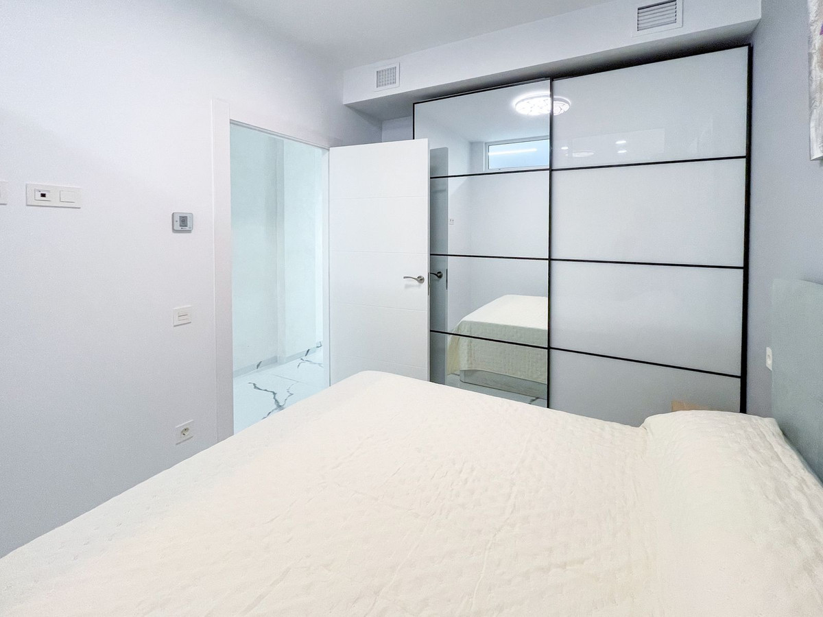 2 Bed Apartment for sale in Torrevieja Costa Blanca, Alicante, Spain