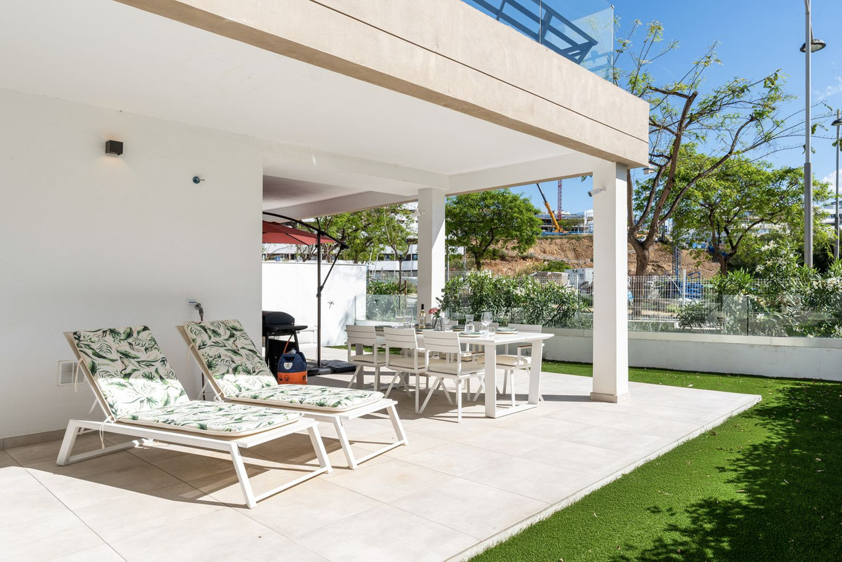 3 Bed Apartment for sale in Estepona Costa Del Sol, Málaga, Spain