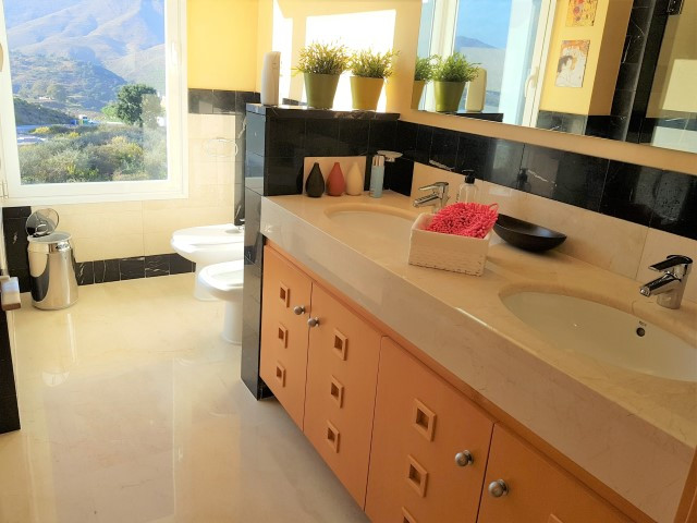 3 Bed Apartment for sale in La Cala Golf Costa Del Sol, Málaga, Spain