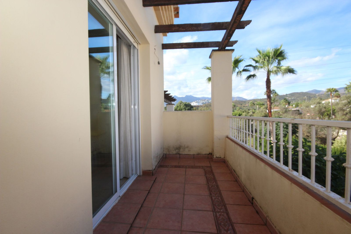 4 Bed Townhouse for sale in El Rosario Costa Del Sol, Málaga, Spain