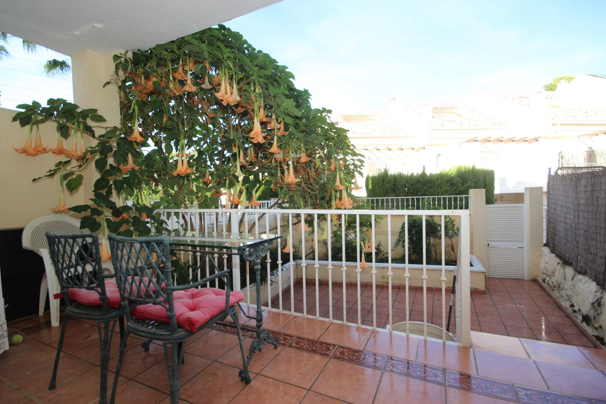4 Bed Townhouse for sale in El Rosario Costa Del Sol, Málaga, Spain