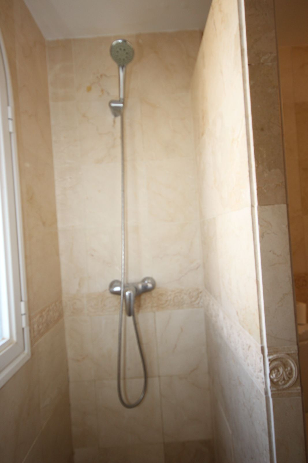 4 Bed Townhouse for sale in El Rosario Costa Del Sol, Málaga, Spain