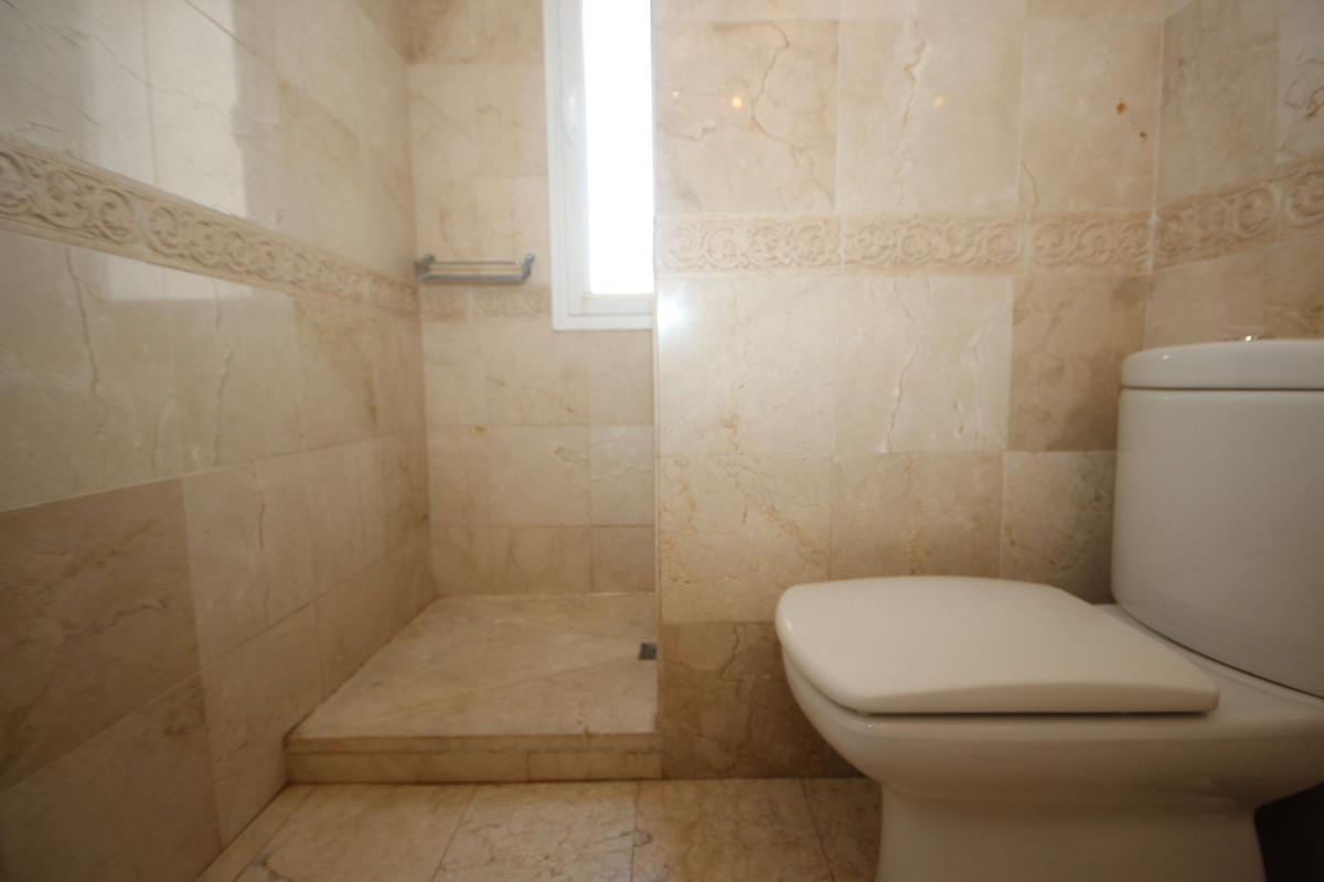 4 Bed Townhouse for sale in El Rosario Costa Del Sol, Málaga, Spain