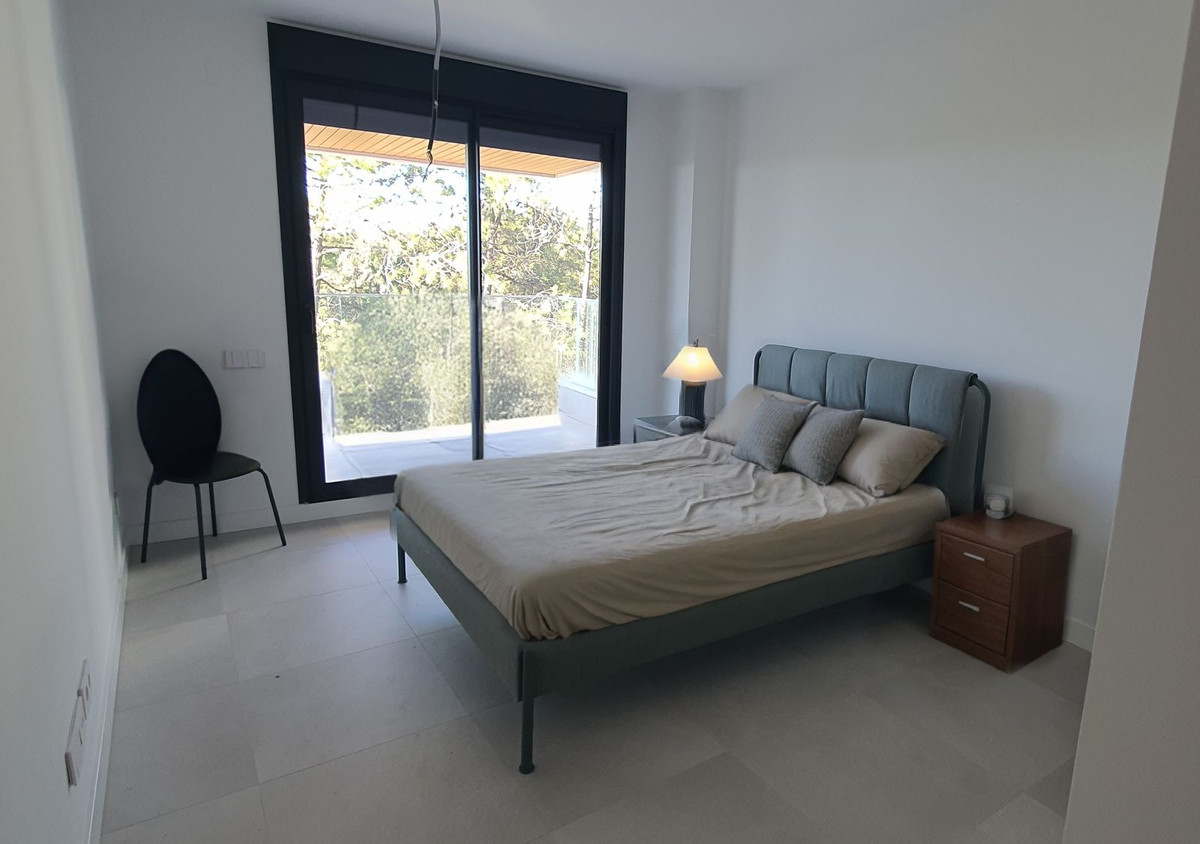 2 Bed Apartment for sale in Estepona Costa Del Sol, Málaga, Spain