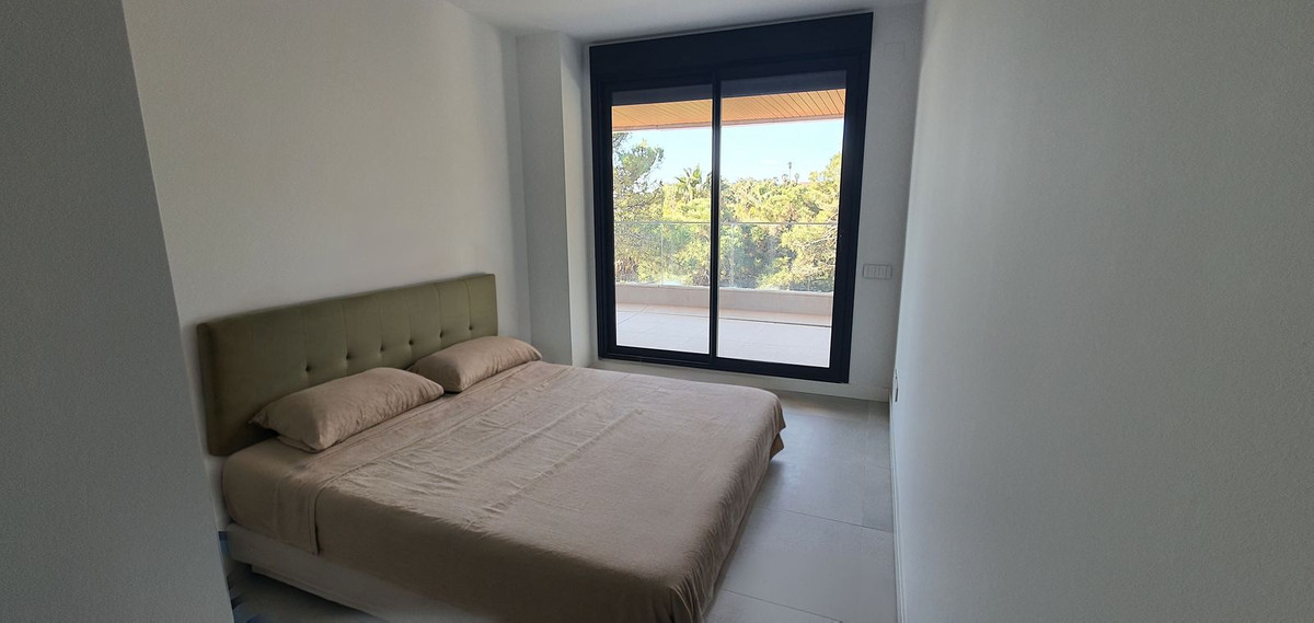 2 Bed Apartment for sale in Estepona Costa Del Sol, Málaga, Spain