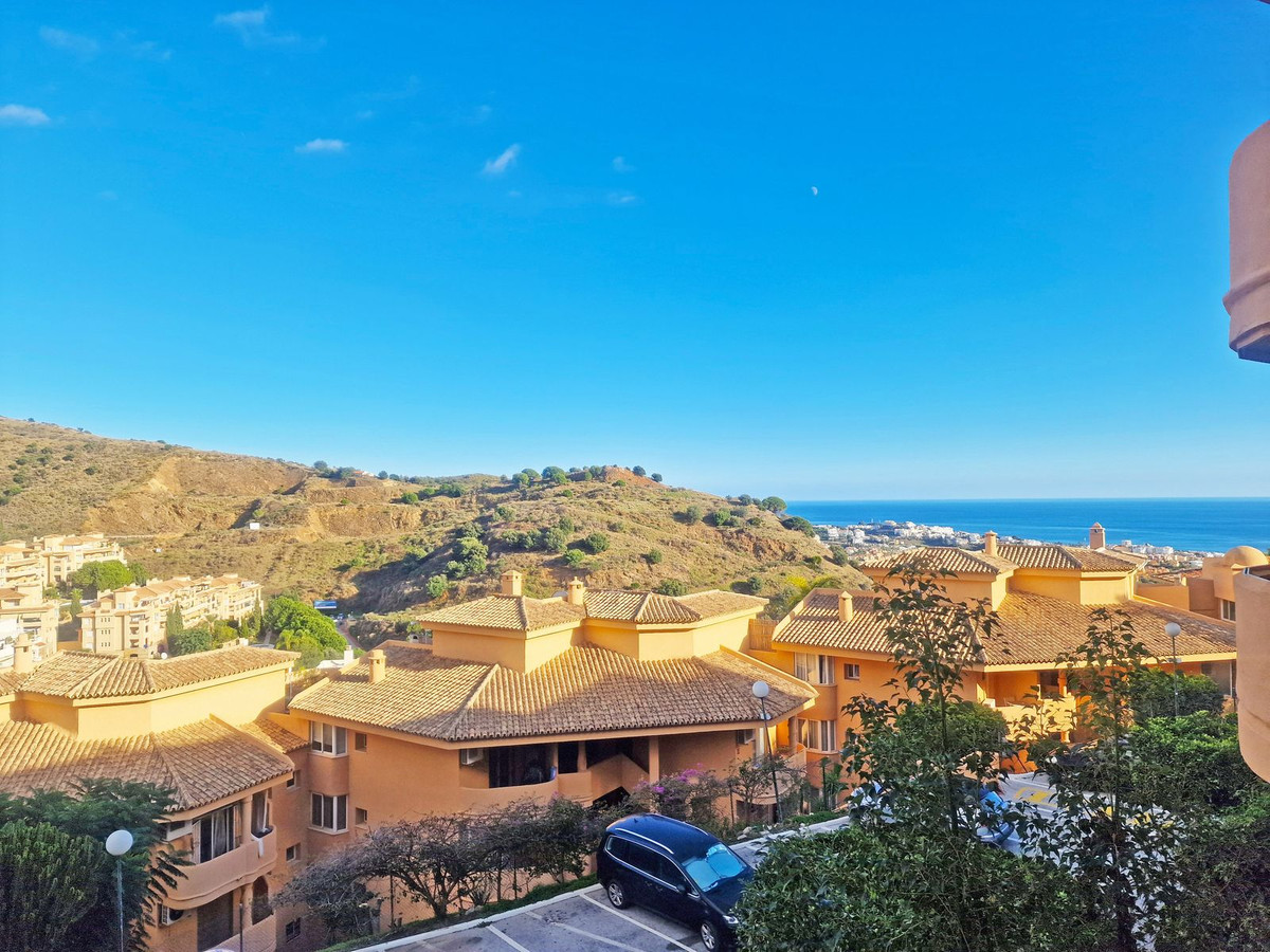 3 Bed Apartment for sale in Calahonda Costa Del Sol, Málaga, Spain