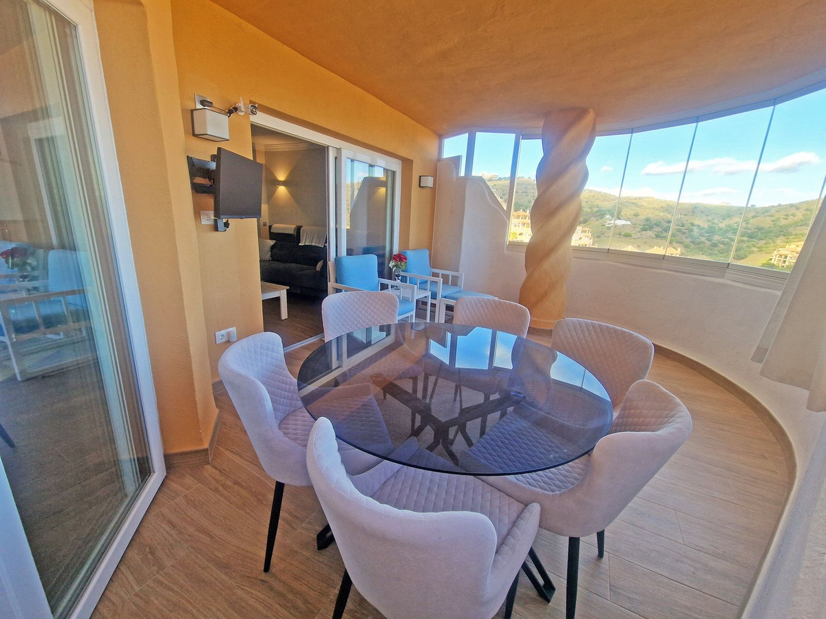 3 Bed Apartment for sale in Calahonda Costa Del Sol, Málaga, Spain
