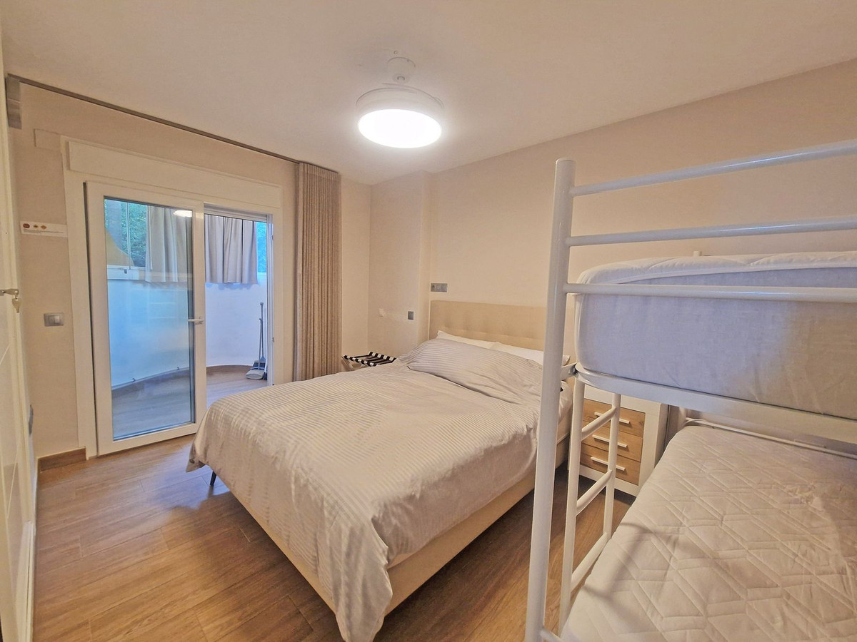 3 Bed Apartment for sale in Calahonda Costa Del Sol, Málaga, Spain