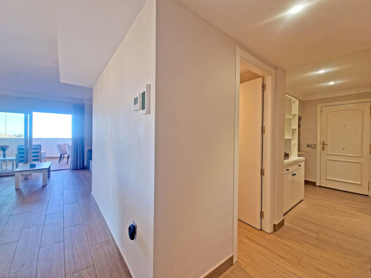 3 Bed Apartment for sale in Calahonda Costa Del Sol, Málaga, Spain