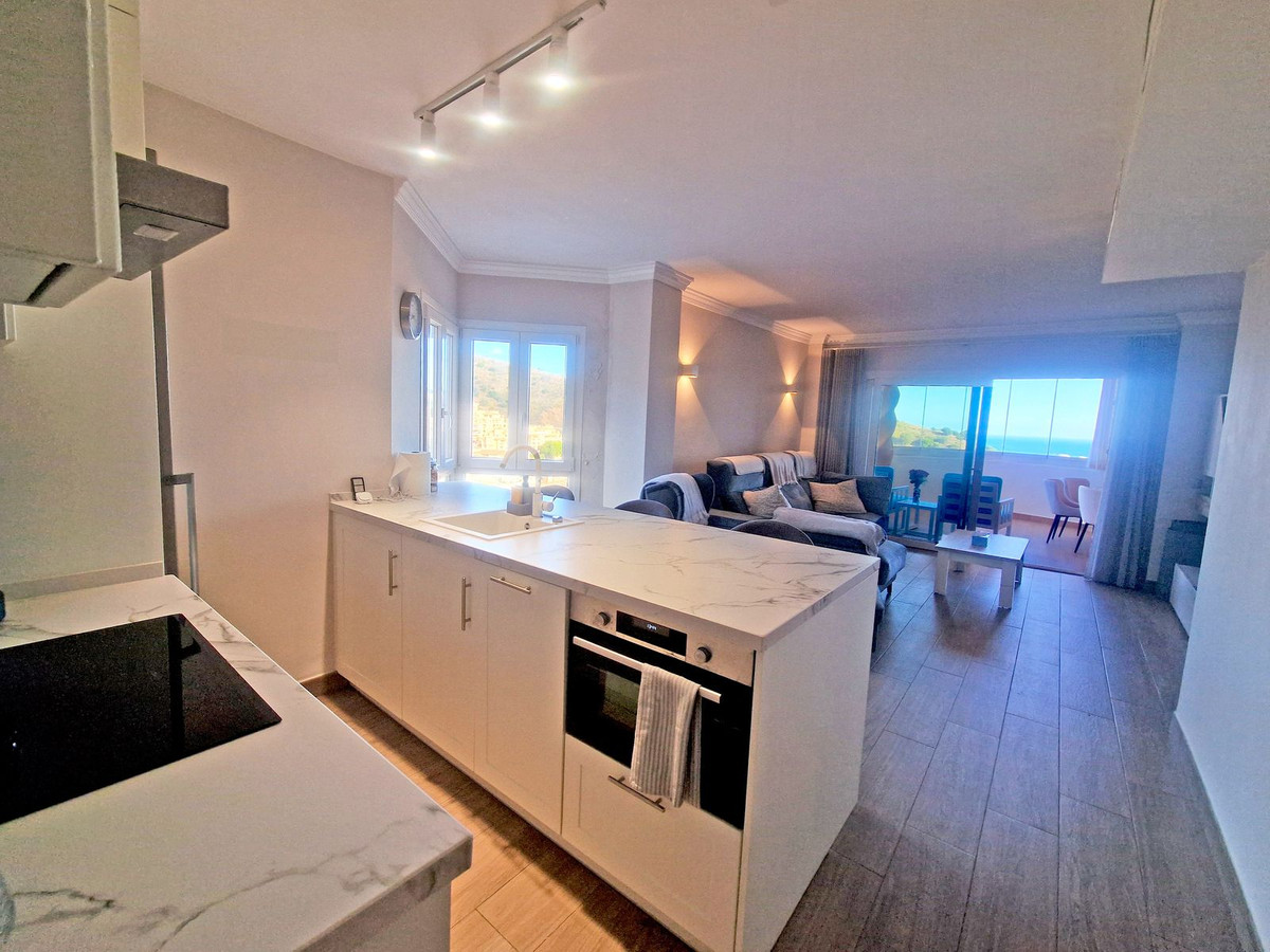 3 Bed Apartment for sale in Calahonda Costa Del Sol, Málaga, Spain