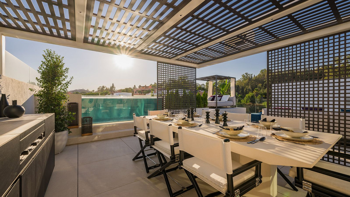 Se vende Pareada de 4 dormitorios en Costa Del Sol, Málaga, España