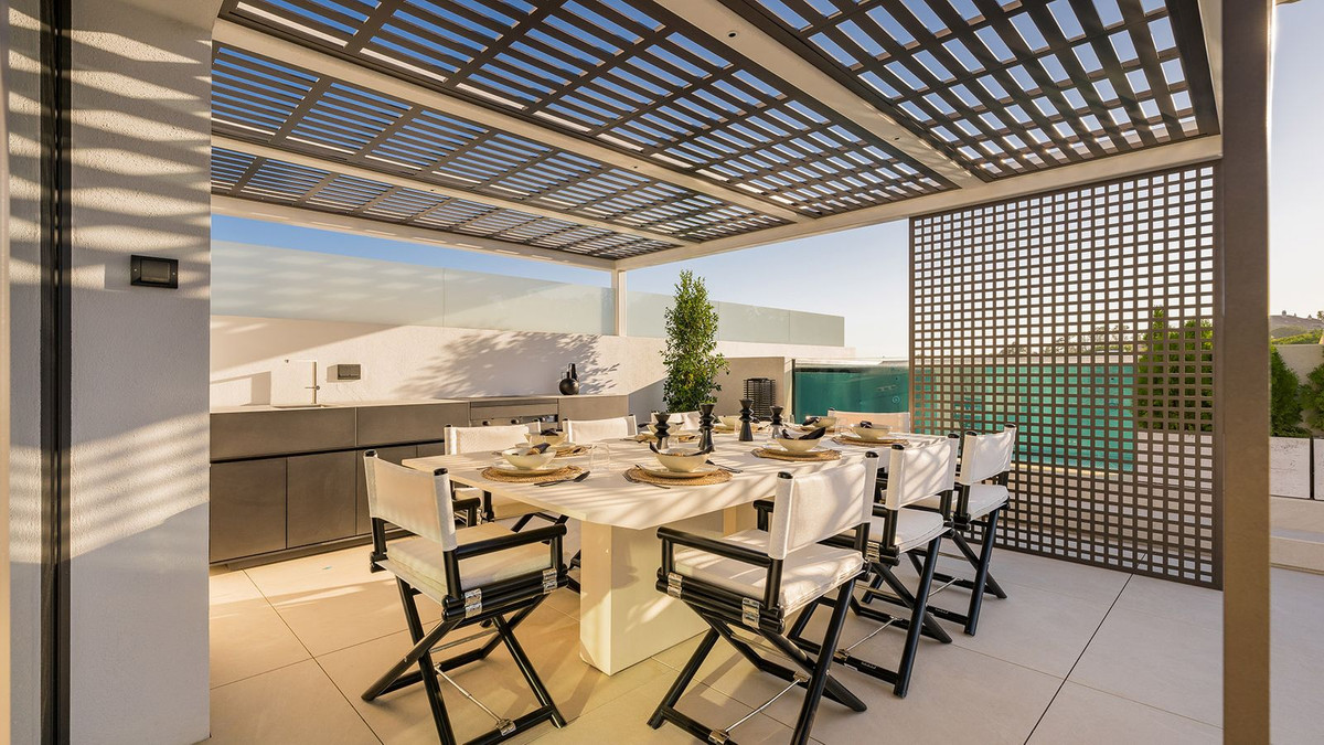 Se vende Pareada de 4 dormitorios en Costa Del Sol, Málaga, España