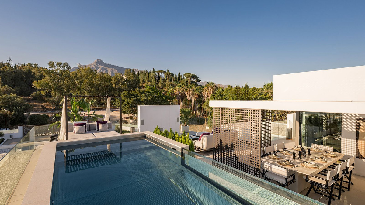 Se vende Pareada de 4 dormitorios en Costa Del Sol, Málaga, España