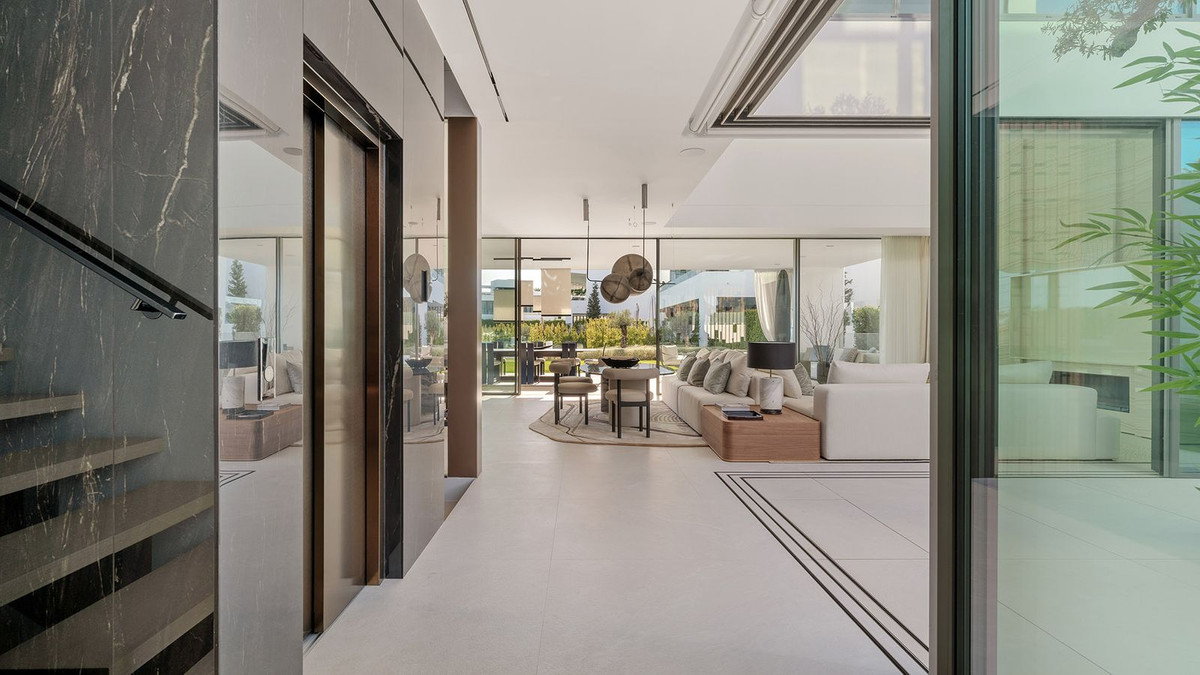 Se vende Pareada de 4 dormitorios en Costa Del Sol, Málaga, España