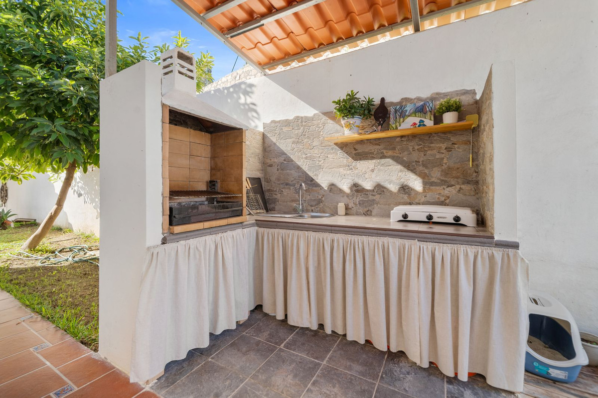 4 Bed Townhouse for sale in Mijas Costa Del Sol, Málaga, Spain