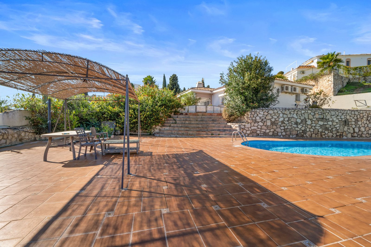 4 Bed Townhouse for sale in Mijas Costa Del Sol, Málaga, Spain