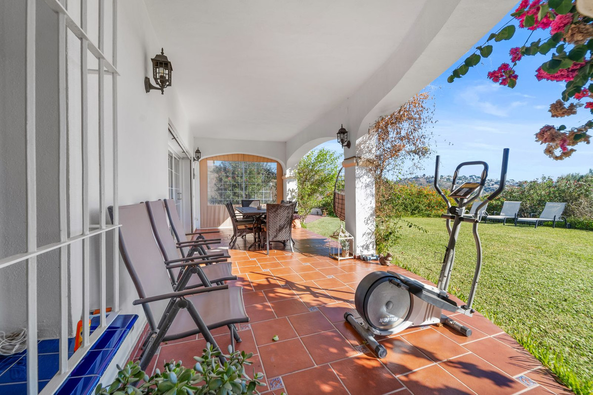 4 Bed Townhouse for sale in Mijas Costa Del Sol, Málaga, Spain