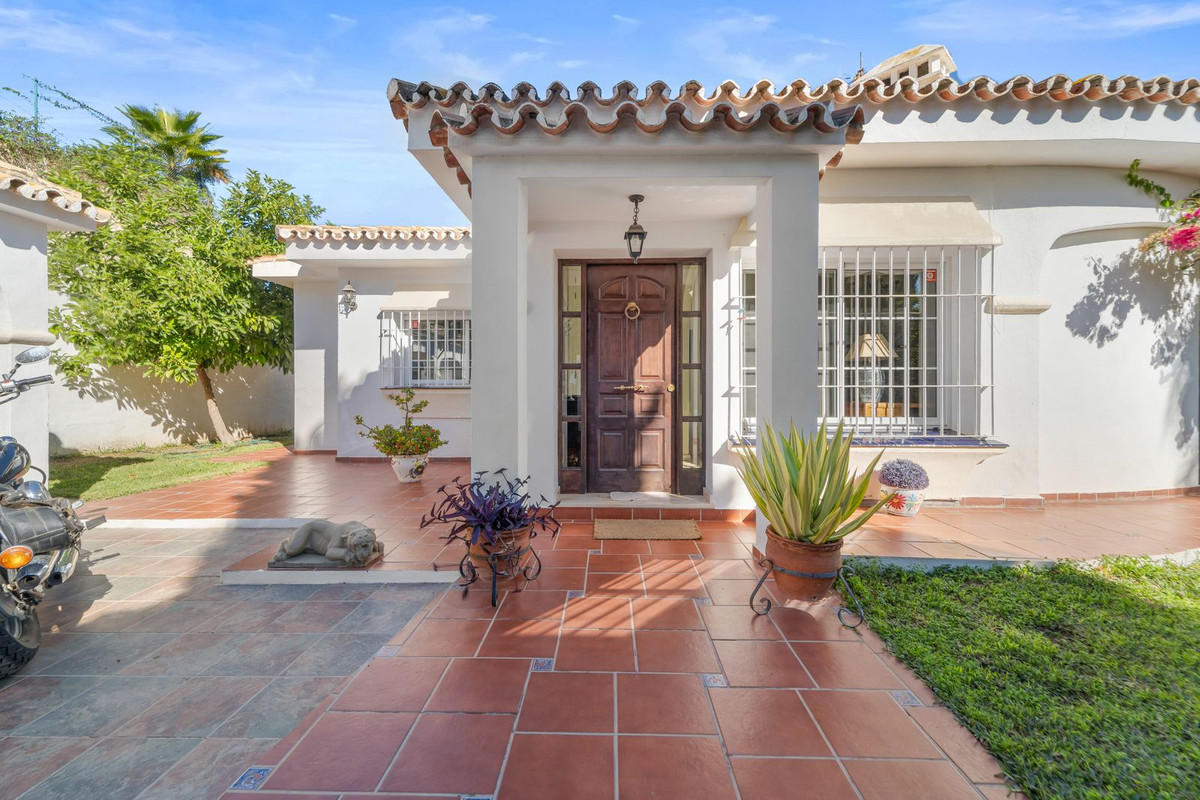 4 Bed Townhouse for sale in Mijas Costa Del Sol, Málaga, Spain