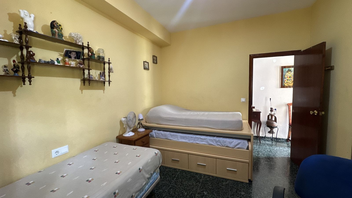 4 Bed Townhouse for sale in Rincón De La Victoria Costa Del Sol East, Málaga, Spain