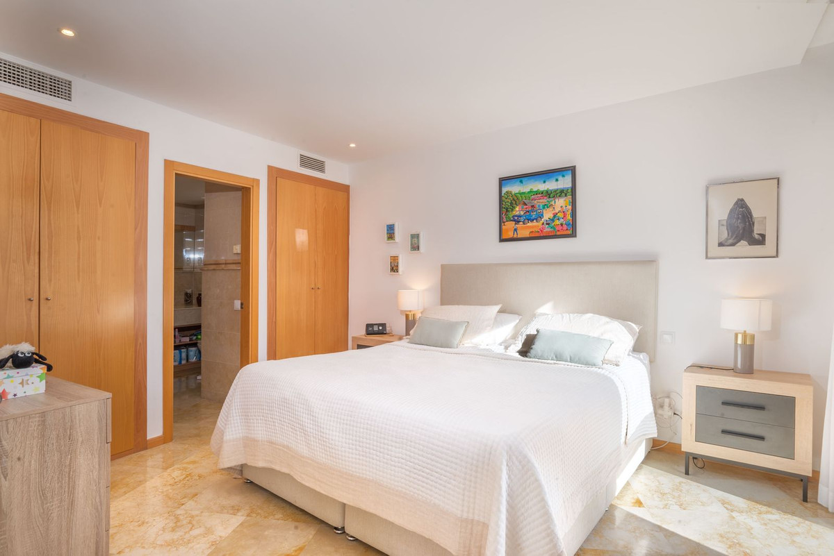 3 Bed Apartment for sale in Altos De Los Monteros Costa Del Sol, Málaga, Spain