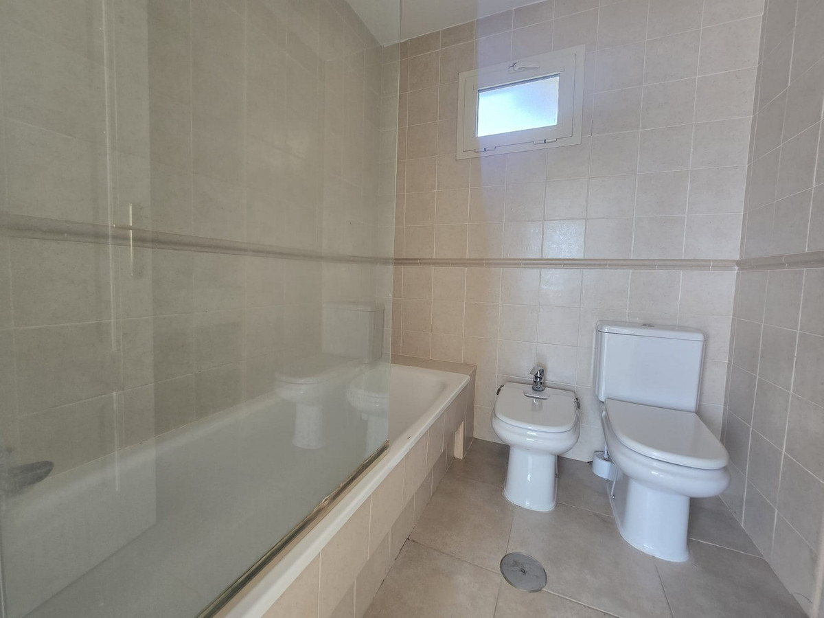 2 Bed Apartment for sale in Riviera Del Sol Costa Del Sol, Málaga, Spain