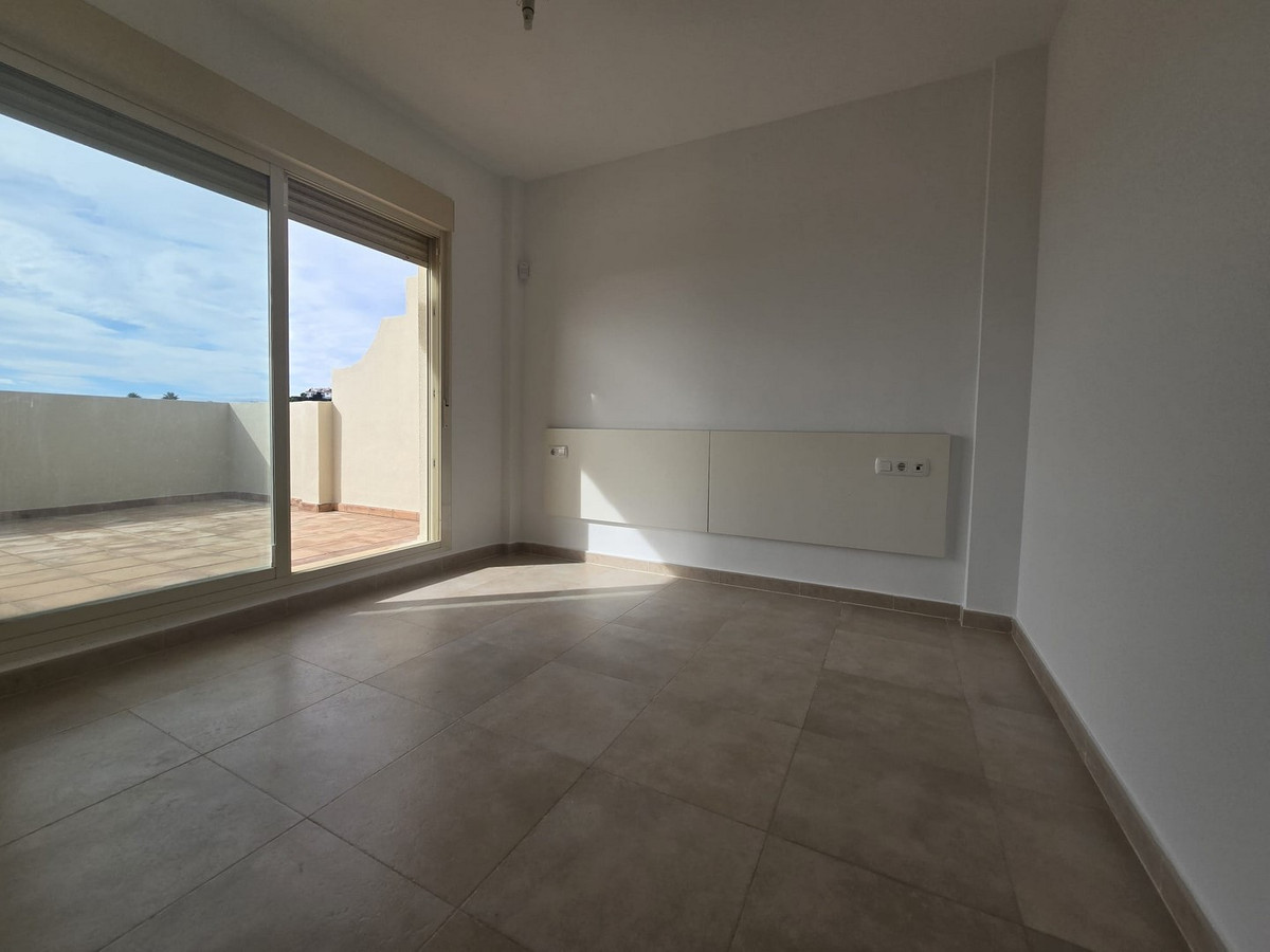 2 Bed Apartment for sale in Riviera Del Sol Costa Del Sol, Málaga, Spain