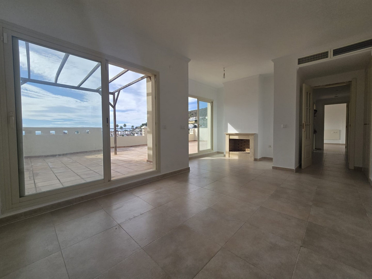 2 Bed Apartment for sale in Riviera Del Sol Costa Del Sol, Málaga, Spain
