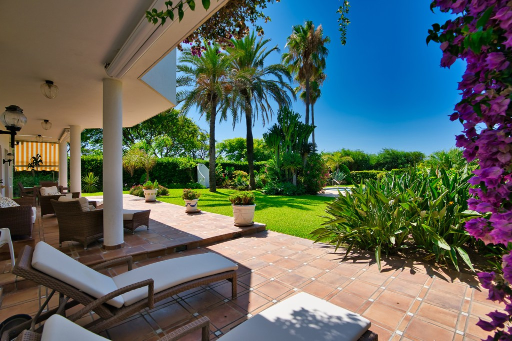 4 Bed Townhouse for sale in Marbella Costa Del Sol, Málaga, Spain