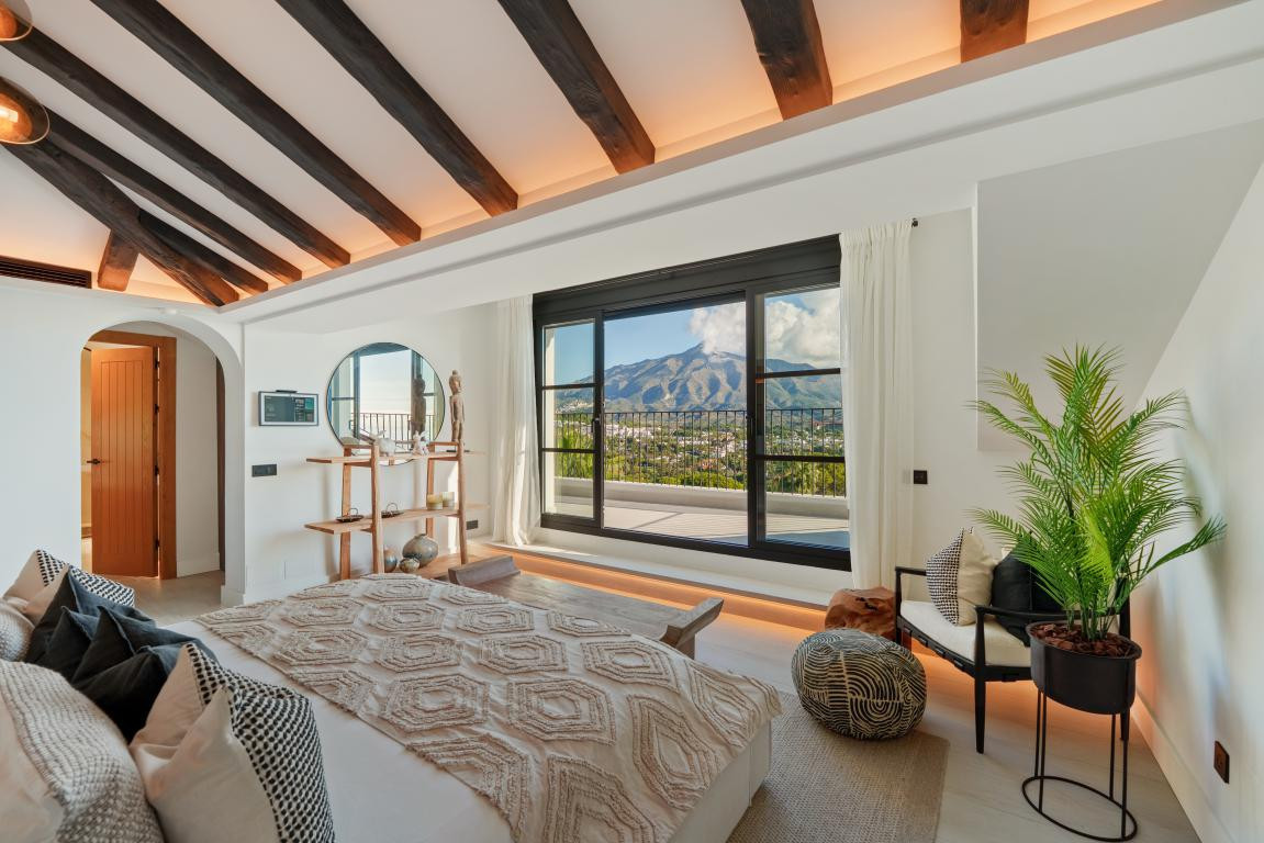 Se vende Villa - Chalet de 6 dormitorios en Costa Del Sol, Málaga, España