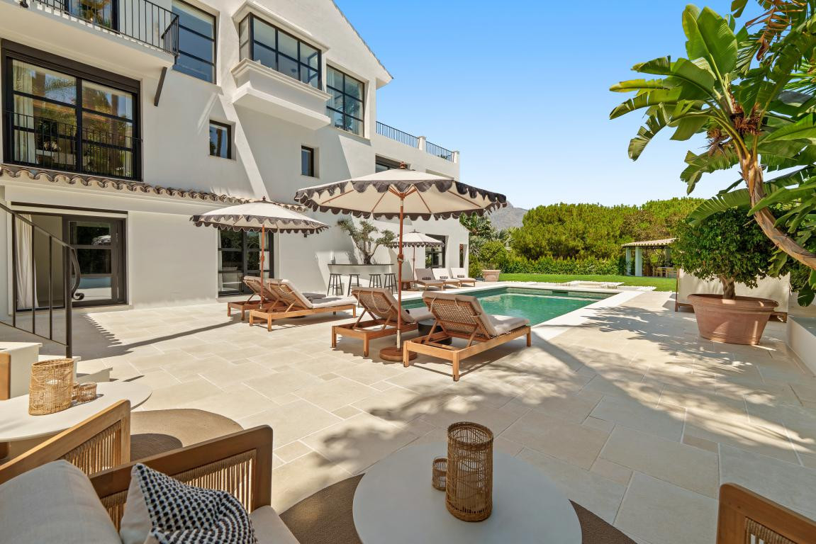 Se vende Villa - Chalet de 6 dormitorios en Costa Del Sol, Málaga, España