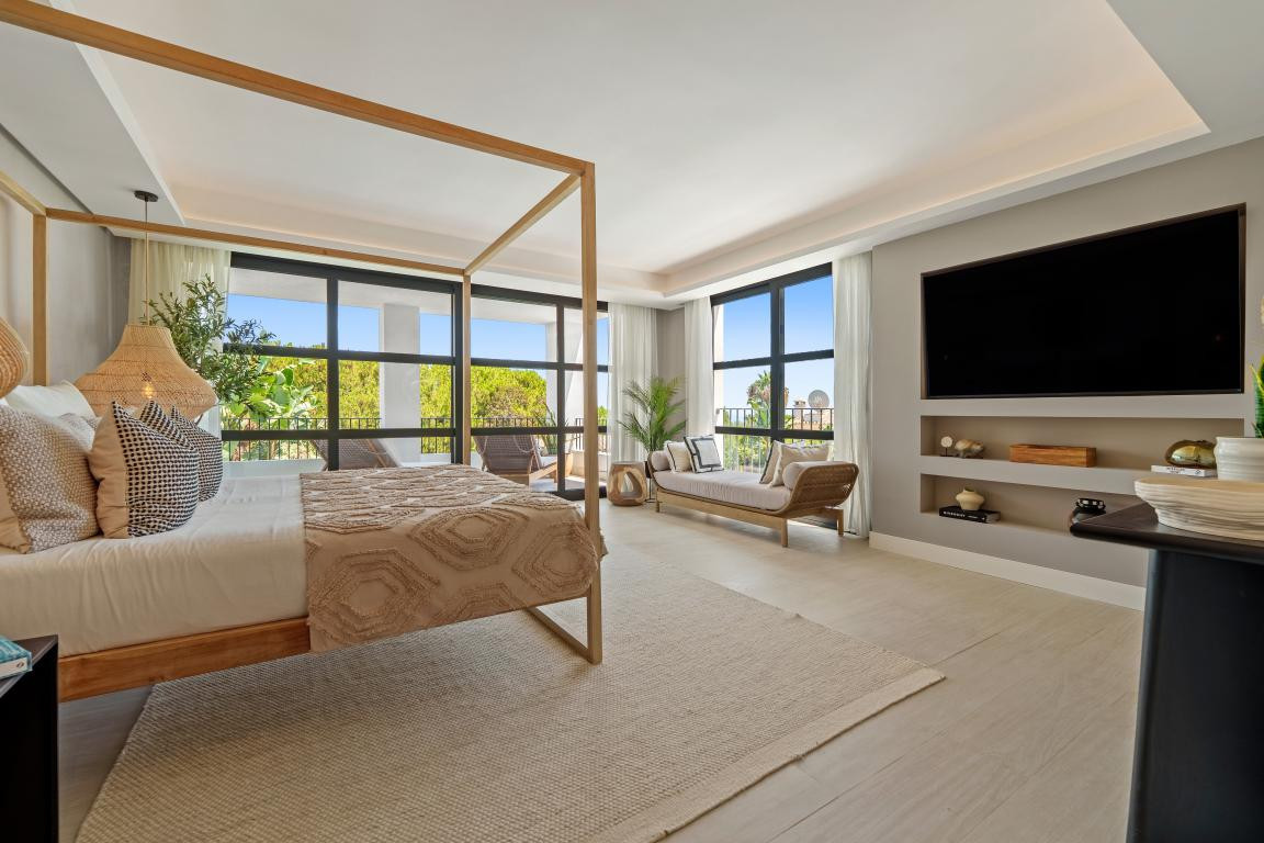 Se vende Villa - Chalet de 6 dormitorios en Costa Del Sol, Málaga, España