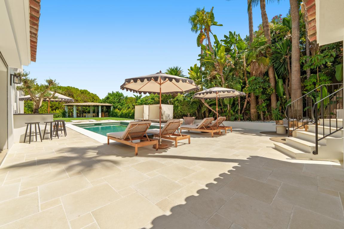 Se vende Villa - Chalet de 6 dormitorios en Costa Del Sol, Málaga, España