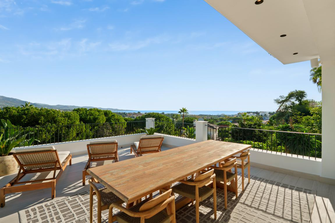 Se vende Villa - Chalet de 6 dormitorios en Costa Del Sol, Málaga, España
