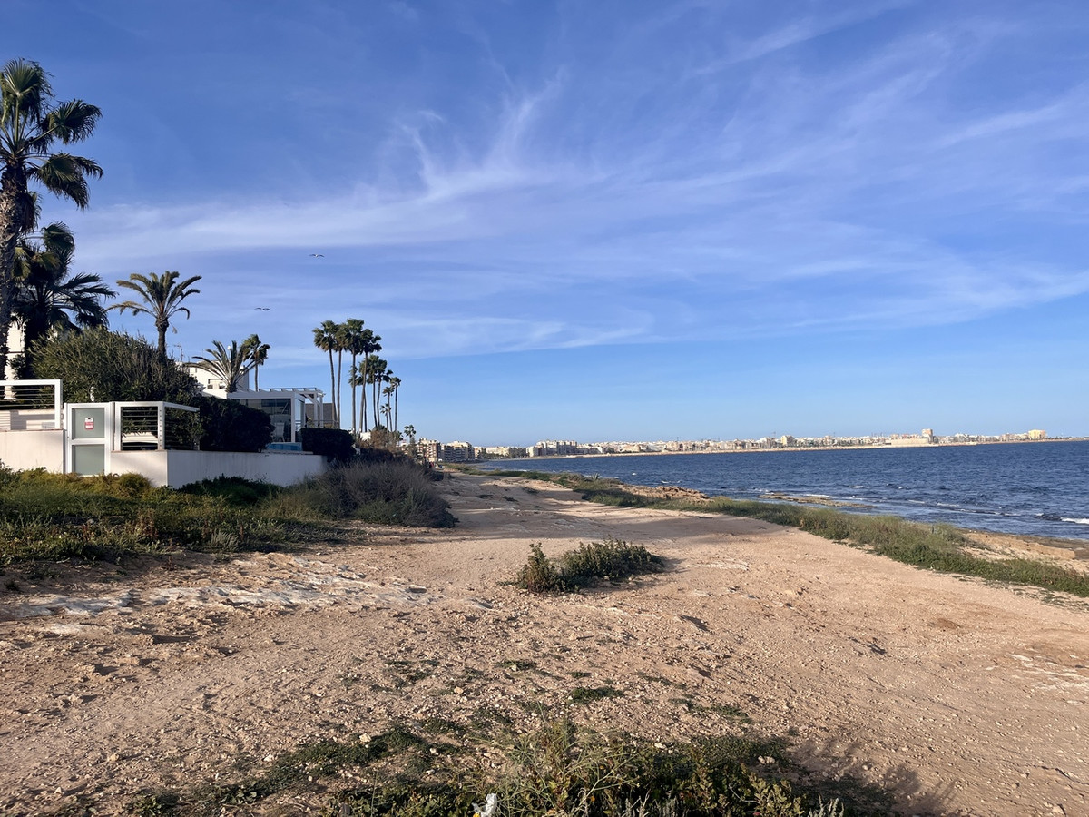1 Bed Apartment for sale in Torrevieja Costa Blanca, Alicante, Spain