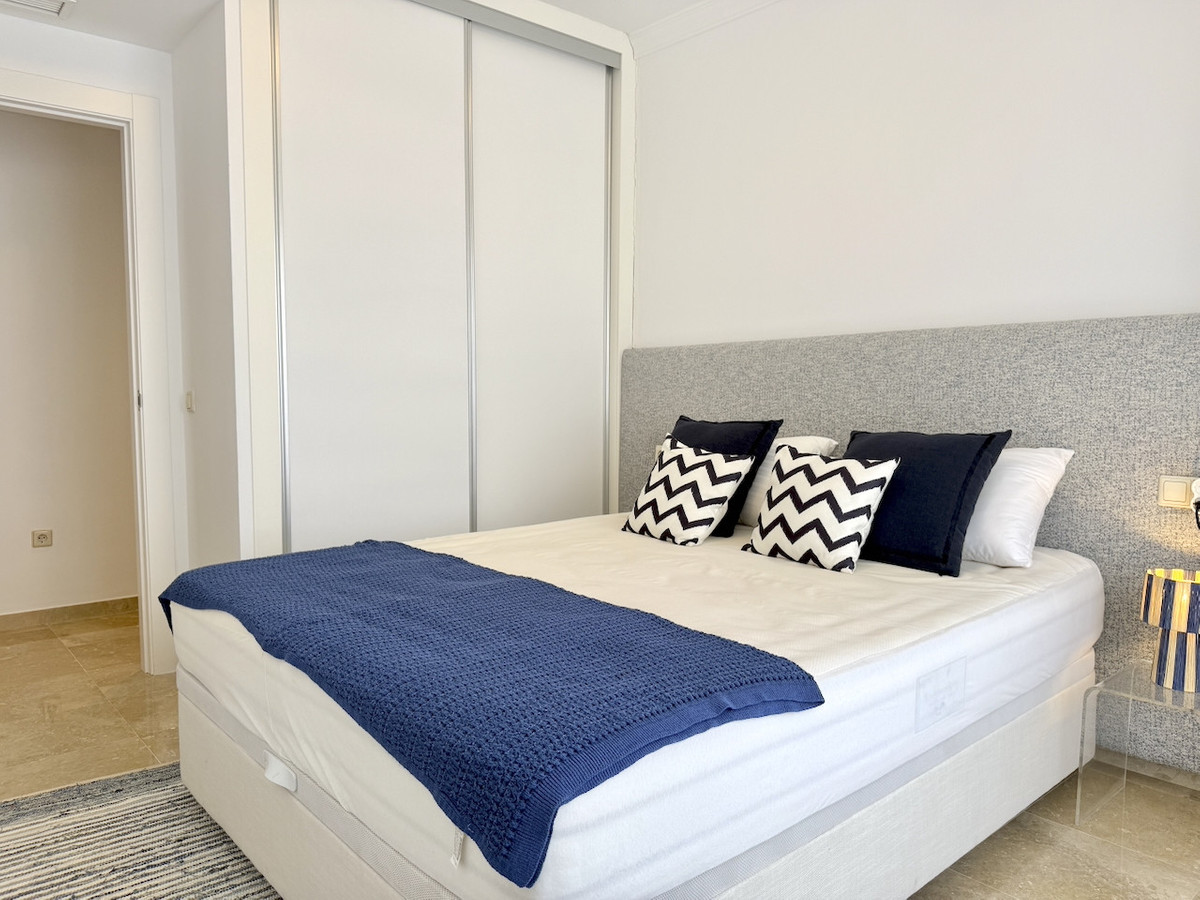 3 Bed Apartment for sale in La Mairena Costa Del Sol, Málaga, Spain