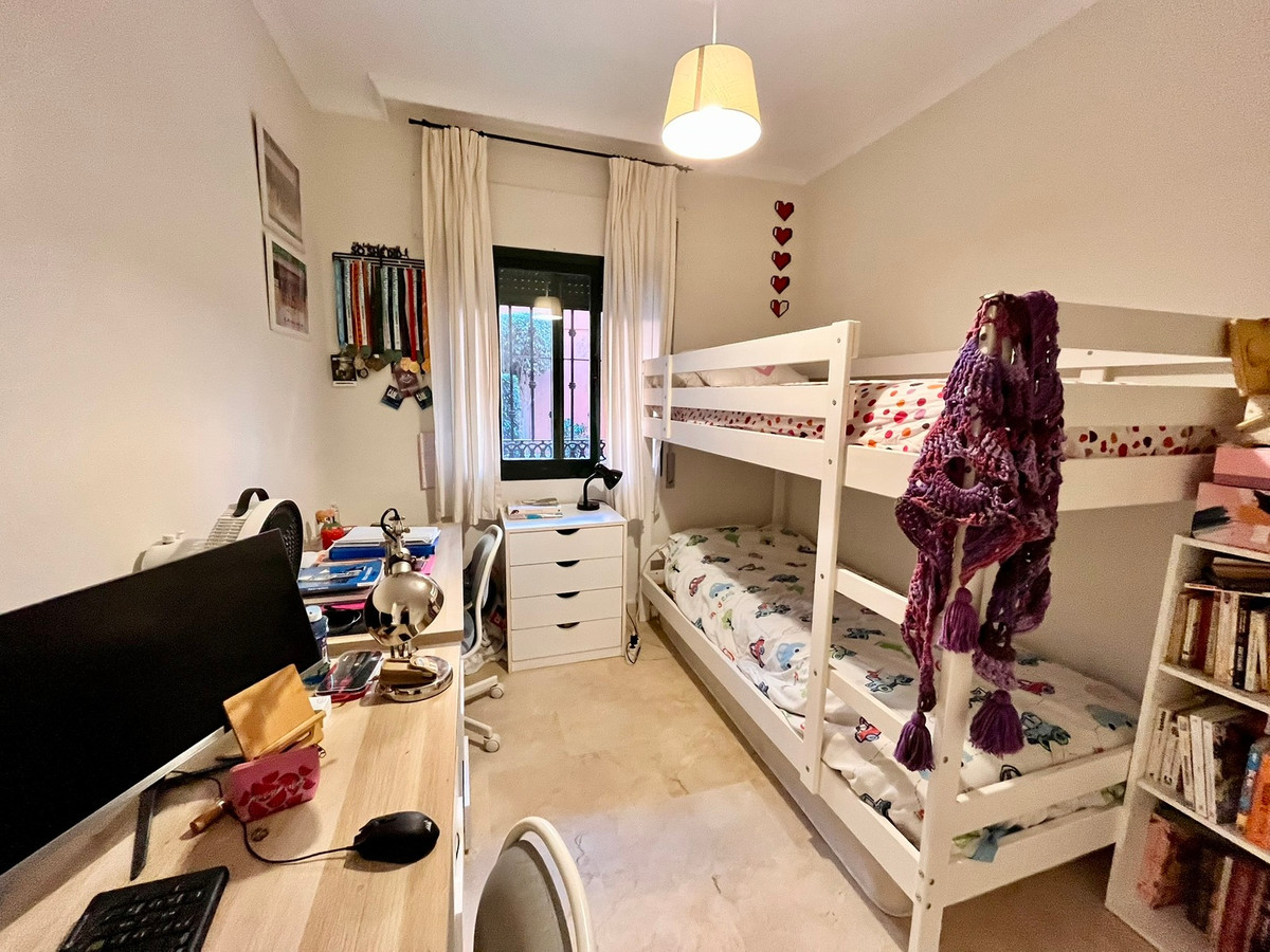 Se vende Apartamento Planta Baja de 2 dormitorios en Costa Del Sol, Málaga, España