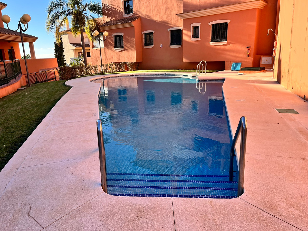 Se vende Apartamento Planta Baja de 2 dormitorios en Costa Del Sol, Málaga, España